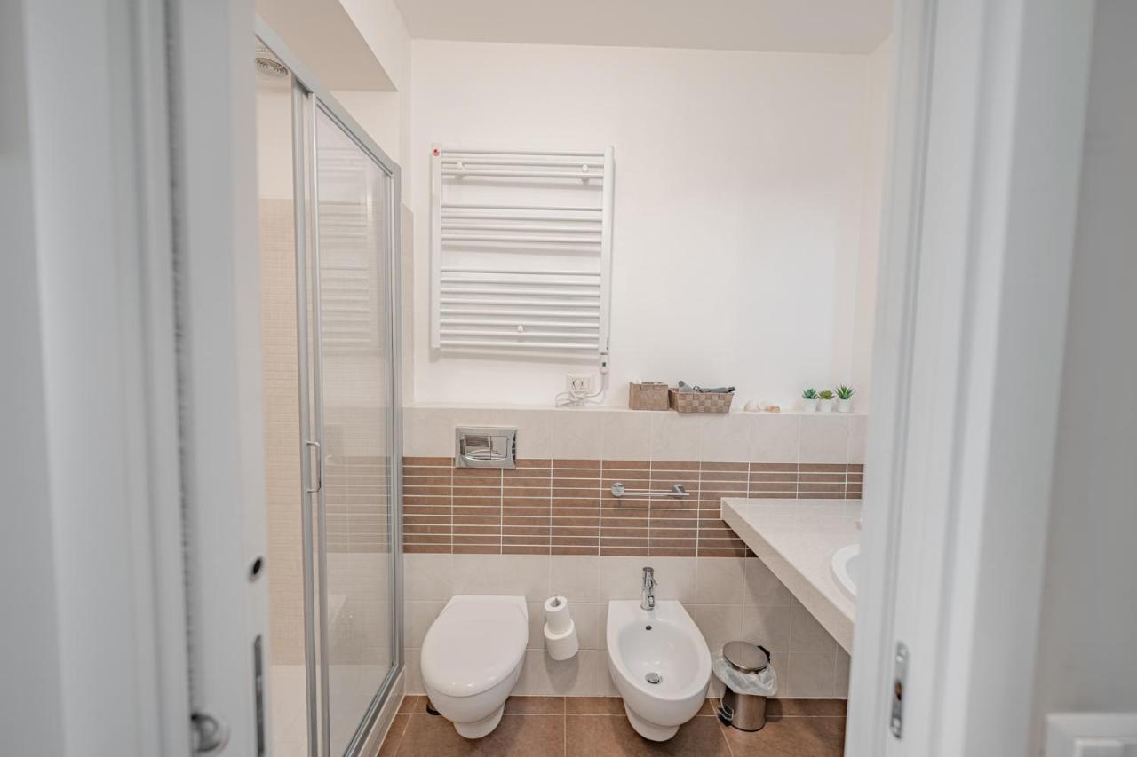ולקרוסיה Appartamento Incantevole Con Piscina מראה חיצוני תמונה