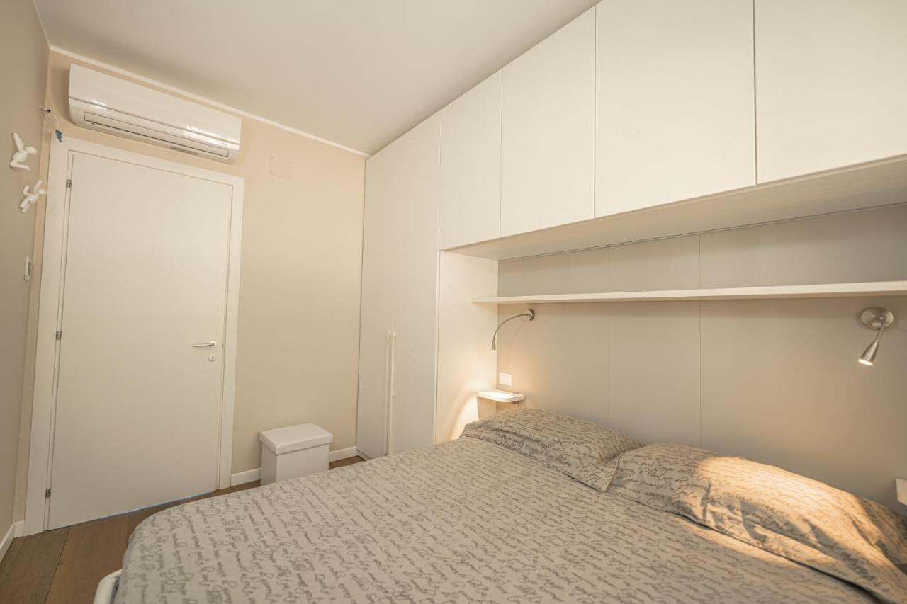 ולקרוסיה Appartamento Incantevole Con Piscina מראה חיצוני תמונה